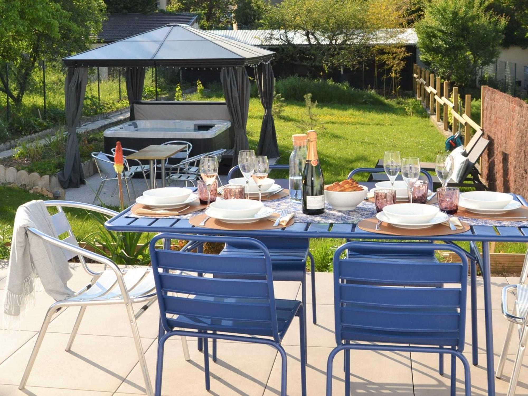 Le Cemarose: Spa, Jardin, Terrasse Et Jolie Vue Au Coeur D'埃佩尔奈 外观 照片