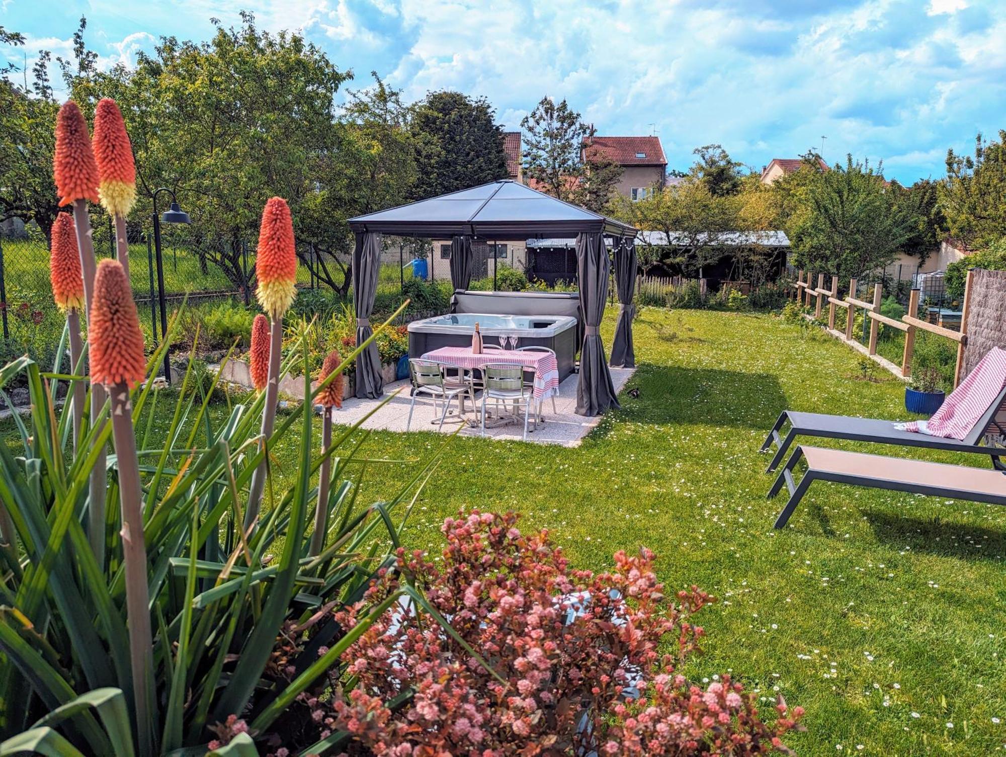 Le Cemarose: Spa, Jardin, Terrasse Et Jolie Vue Au Coeur D'埃佩尔奈 外观 照片