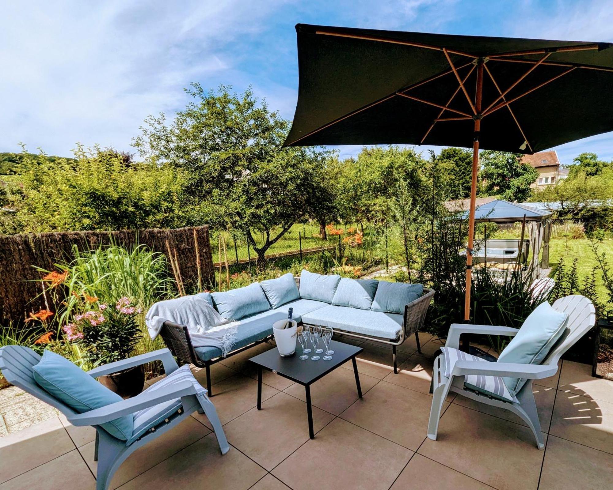 Le Cemarose: Spa, Jardin, Terrasse Et Jolie Vue Au Coeur D'埃佩尔奈 外观 照片