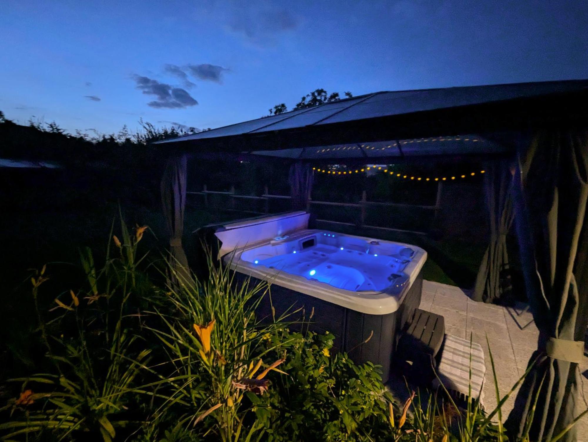 Le Cemarose: Spa, Jardin, Terrasse Et Jolie Vue Au Coeur D'埃佩尔奈 外观 照片