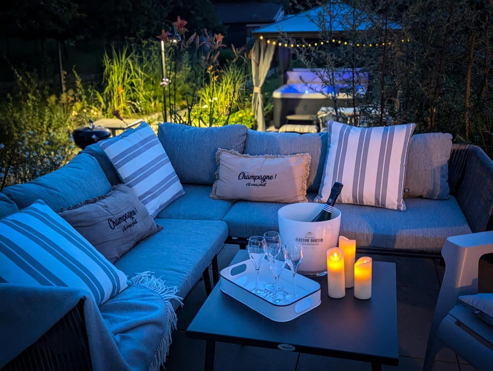 Le Cemarose: Spa, Jardin, Terrasse Et Jolie Vue Au Coeur D'埃佩尔奈 外观 照片